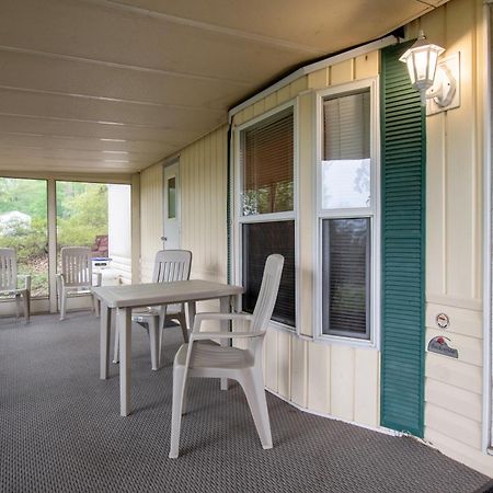 Spring Gulch Screened Park Model 6 Mount Airy Kamer foto