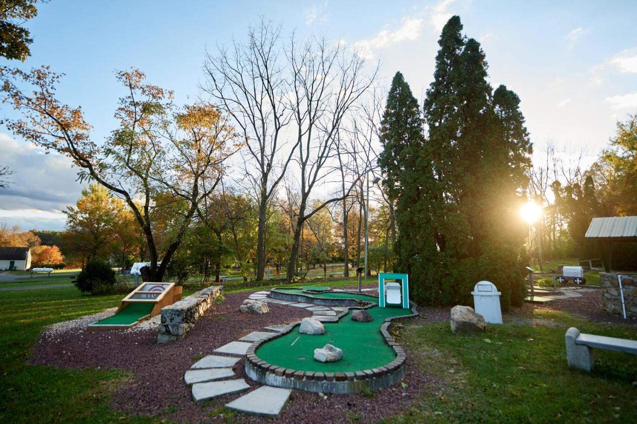 Spring Gulch Screened Park Model 6 Mount Airy Buitenkant foto